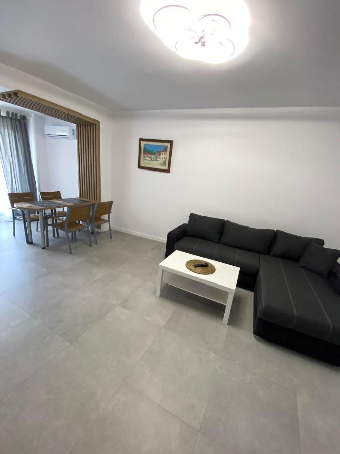 Catedral Apartment Βουκουρέστι Εξωτερικό φωτογραφία